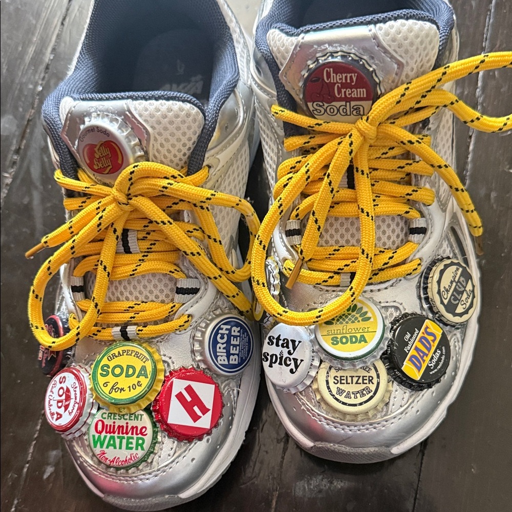 Avia Silver Sneakers with Yellow Laces